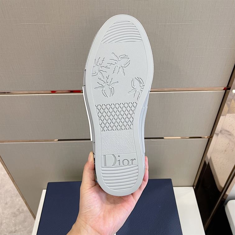 D10r B23 LOW-TOP SNEAKER   DO028