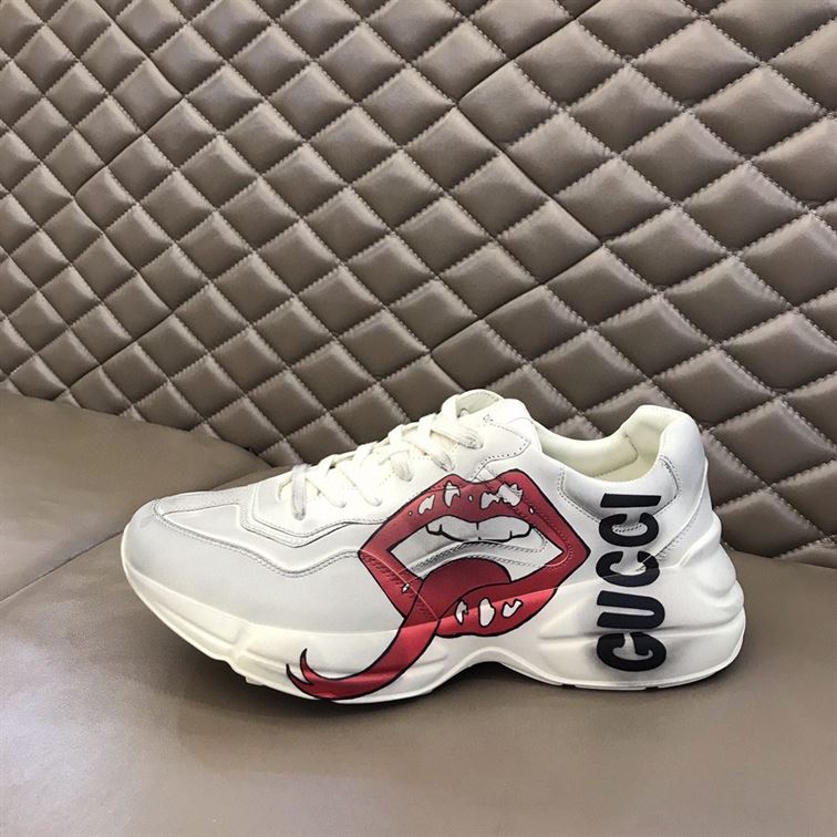 Gvc*1 RHYTON SNEAKER WITH MOUTH PRINT   GCC016