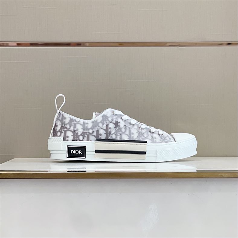 D10r B23 LOW-TOP SNEAKER   DO019