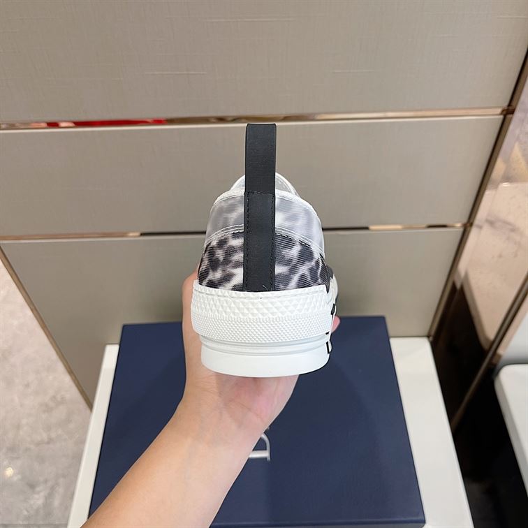 D10r B23 LOW-TOP SNEAKER   DO021