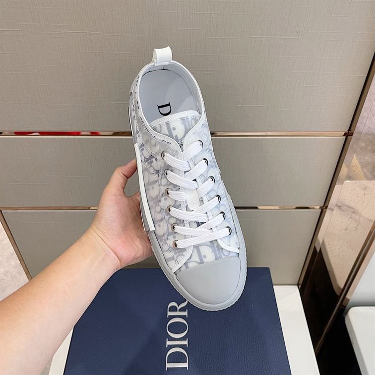 D10r B23 LOW-TOP SNEAKER   DO015