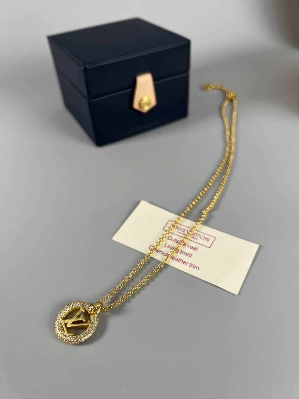 Knockoff L0vis Vvtt0n Logo Necklace