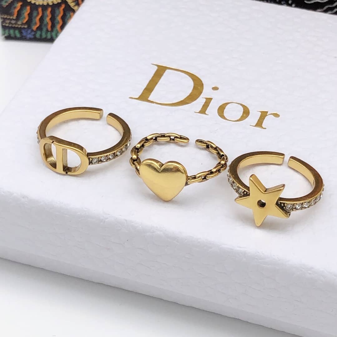 Designer Chr1st1an D10r Classic Ring