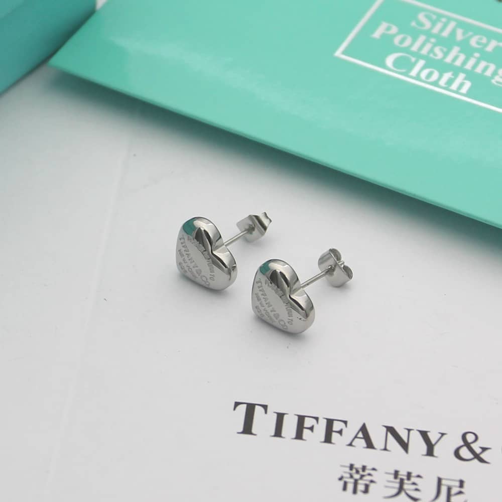 Fake T*f*ny Logo Earring