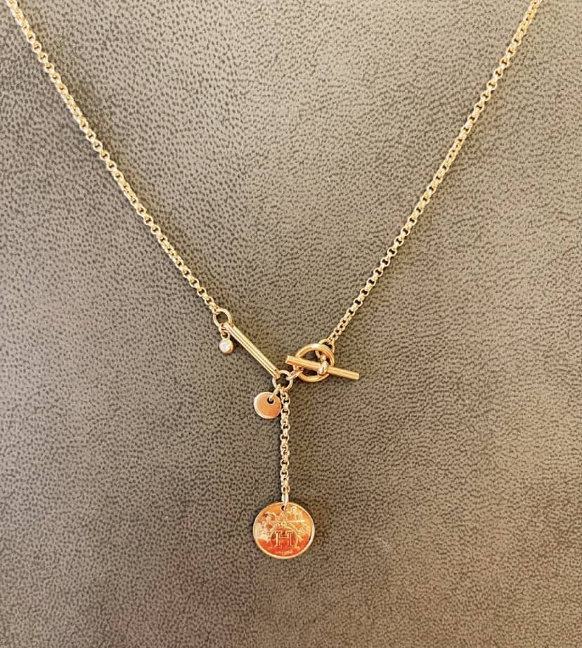 Knockoff H**me5 Logo Necklace