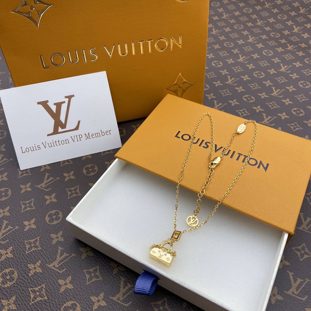 Replica L0vis Vvtt0n Necklace