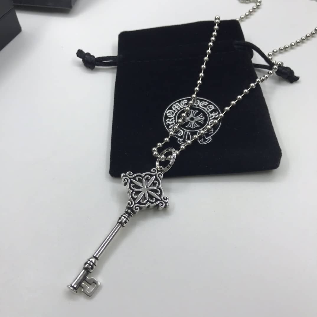 Luxury Ch*0me He**ts Classic AAA+ Necklace