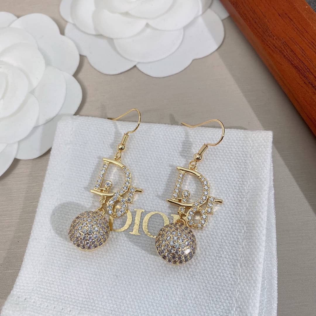 Wholesale Chr1st1an D10r Logo Earring