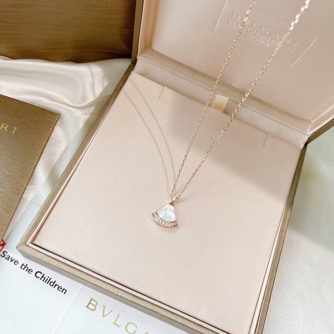 Top Quality Bv1g*ai Necklace