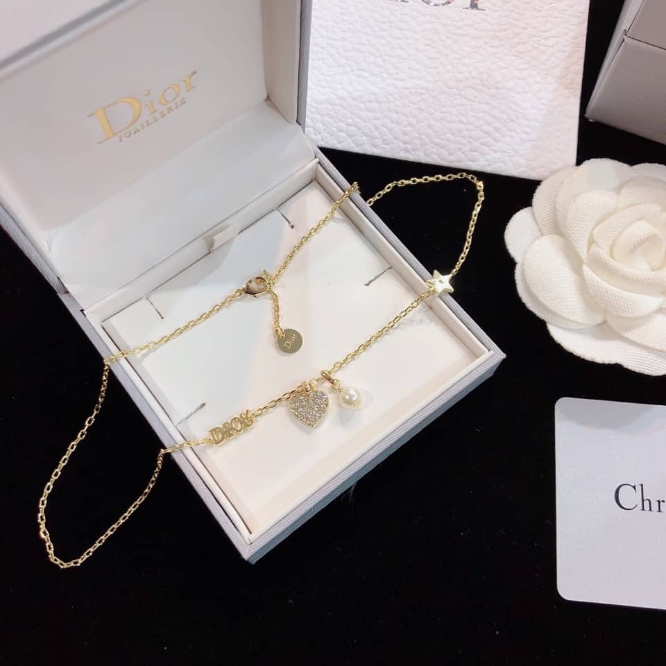 Best Chr1st1an D10r Classic Necklace