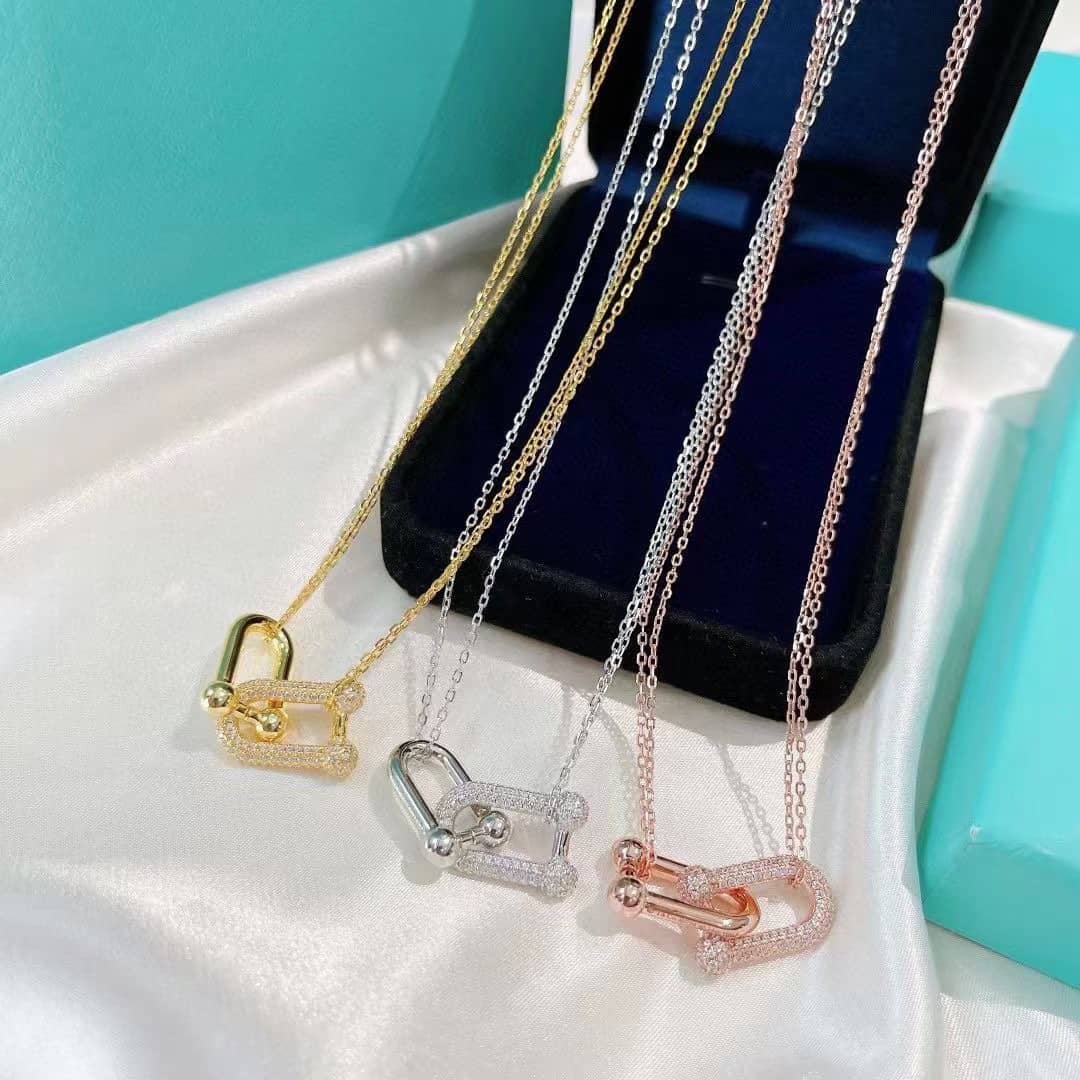 T*f*ny Necklace For Sale