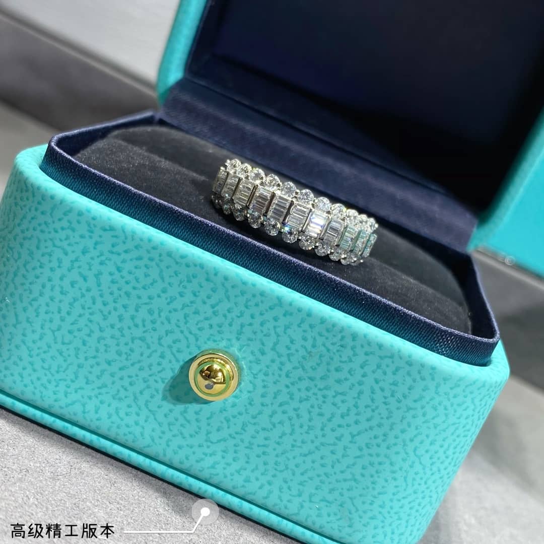 Fake T*f*ny Logo Ring