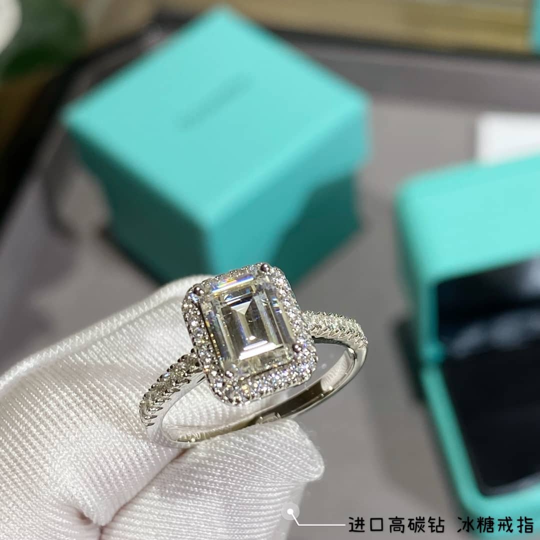 Cheap T*f*ny Ring