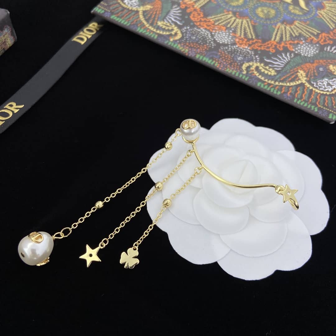 Chr1st1an D10r Earring For Sale