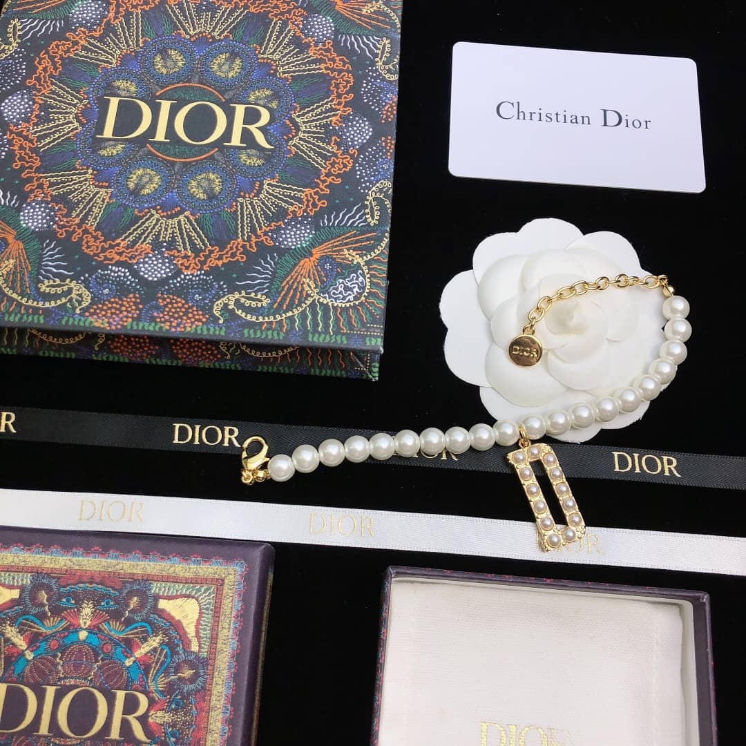 7 Star Chr1st1an D10r Bracelet