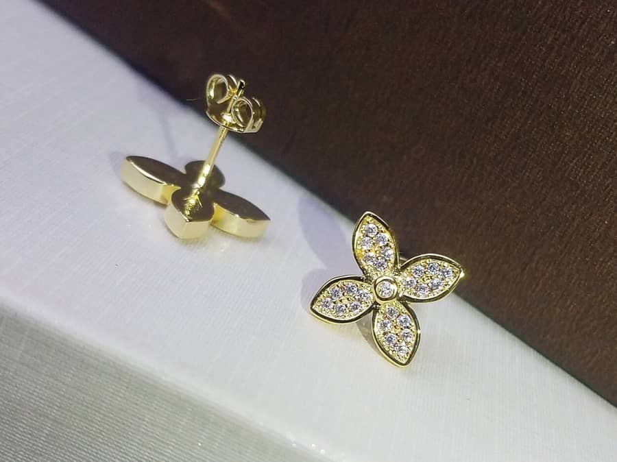 L0vis Vvtt0n Earring For Sale