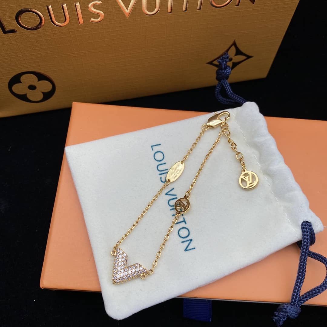 Top Quality L0vis Vvtt0n Necklace