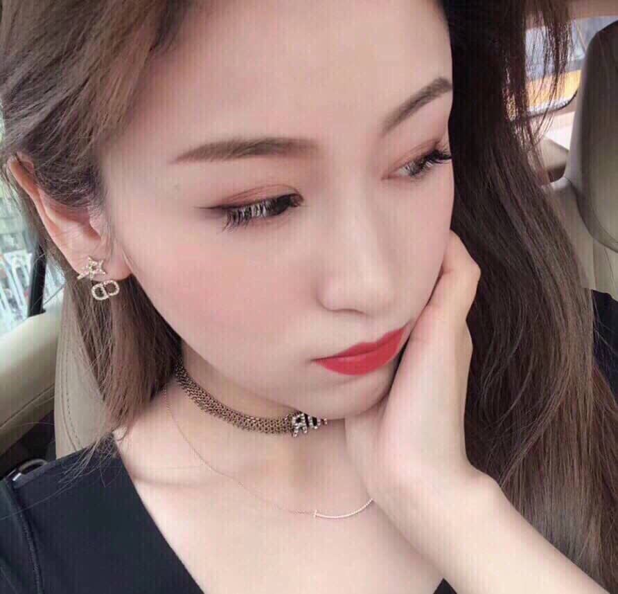 Knockoff Chr1st1an D10r Logo Earring