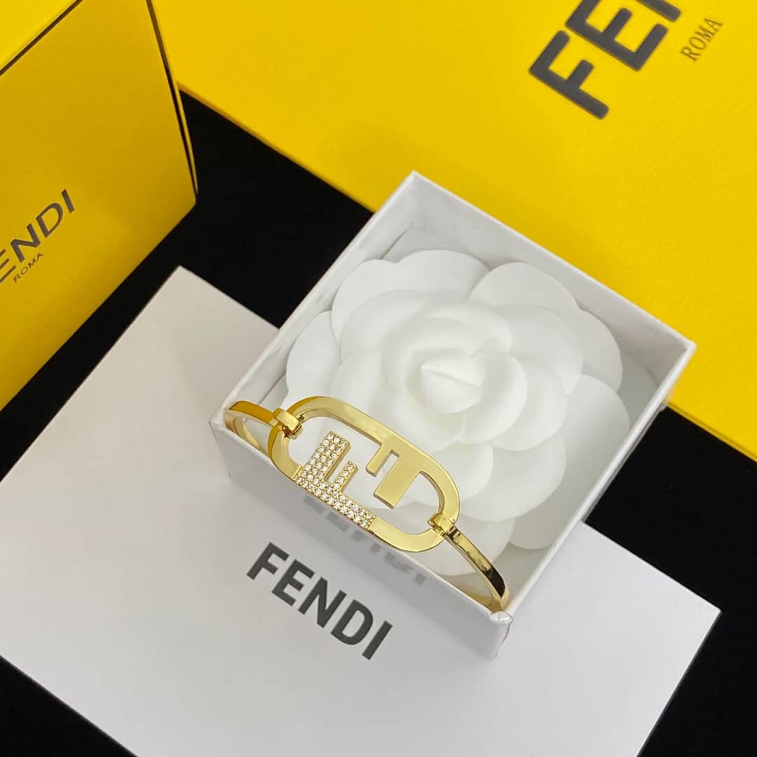 F**di Bracelet First Copy