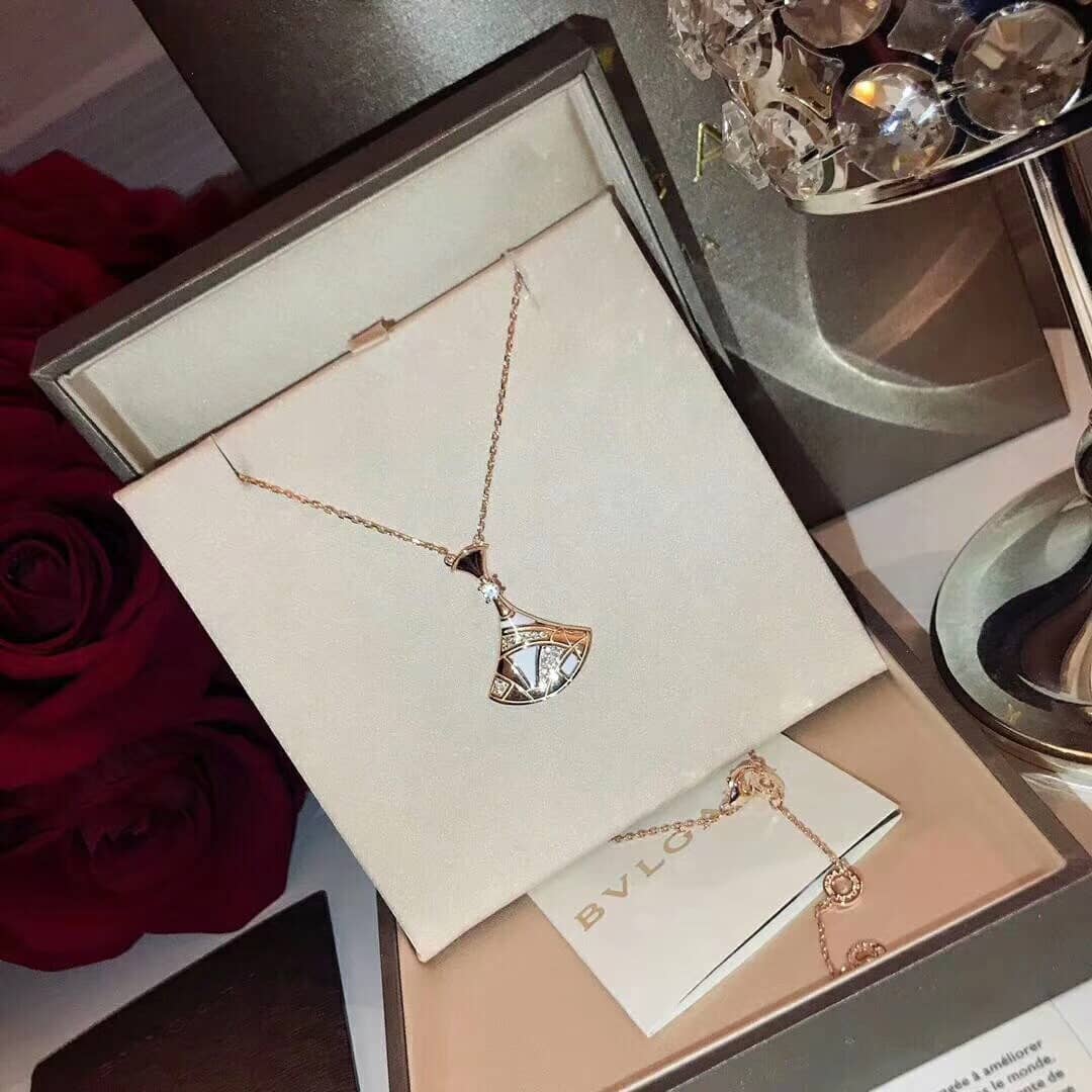 Replica Bv1g*ai Necklace