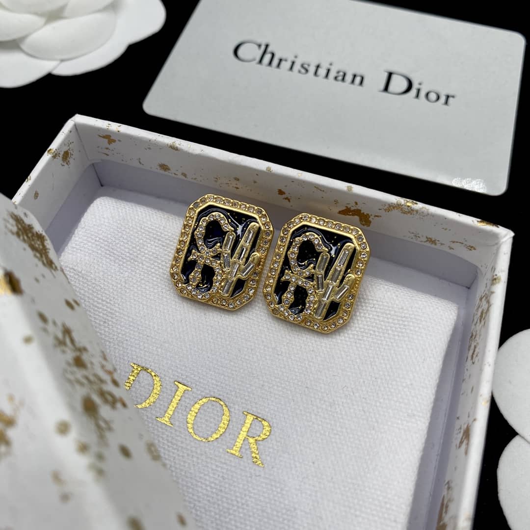Chr1st1an D10r Earring For Sale