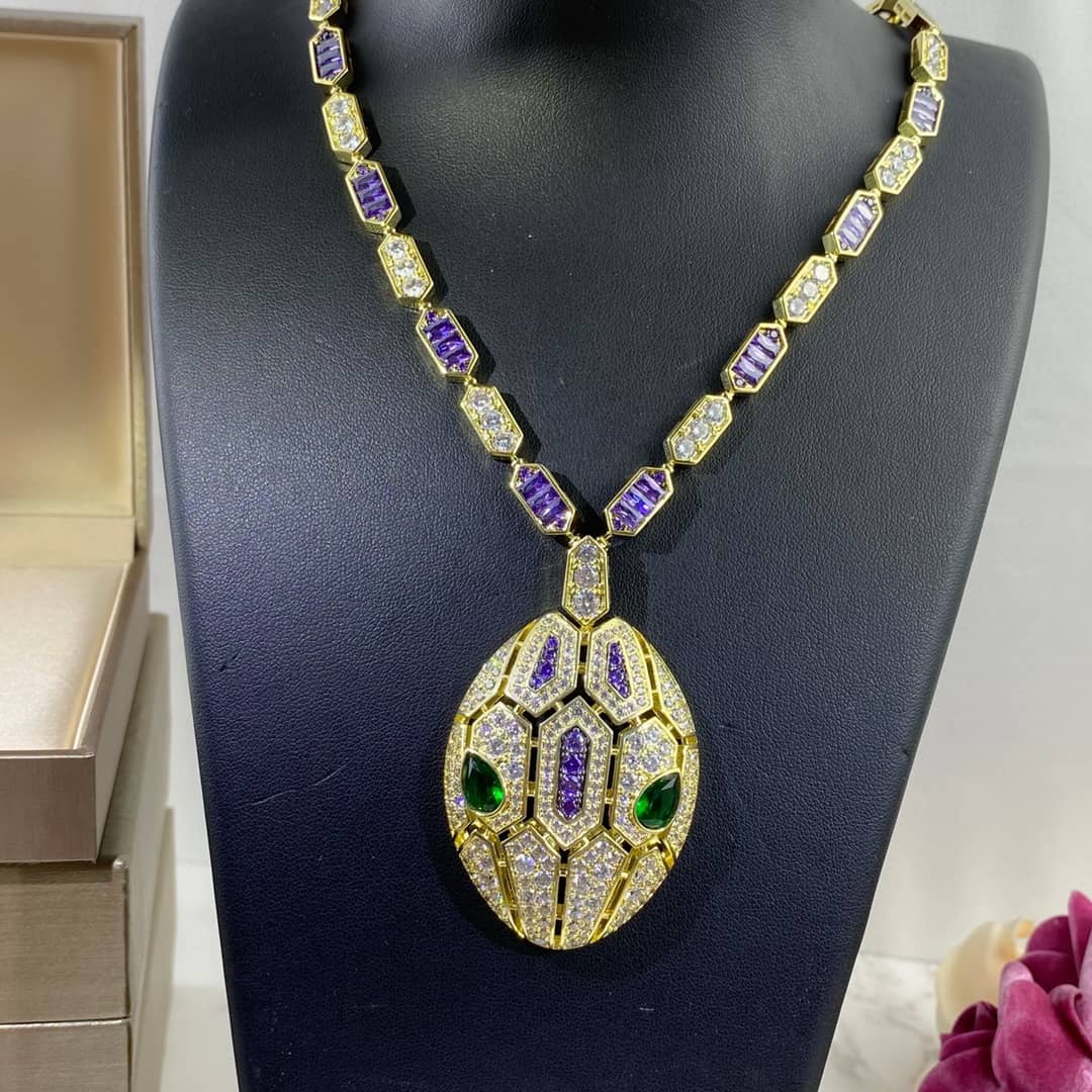 Bv1g*ai Necklace Copy