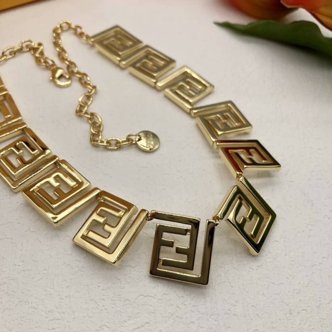 F**di Necklace First Copy