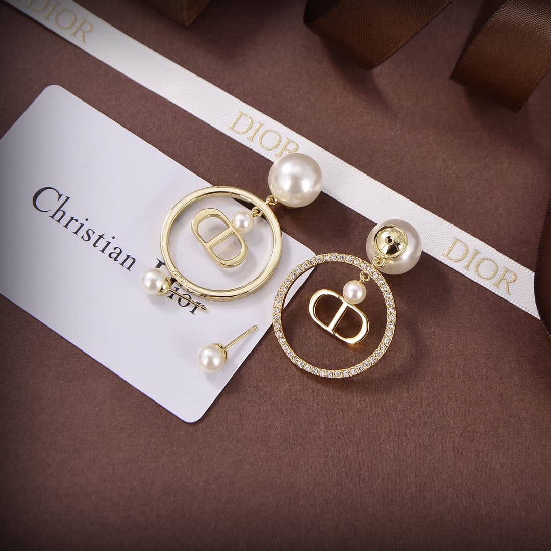 Replica Chr1st1an D10r Earring