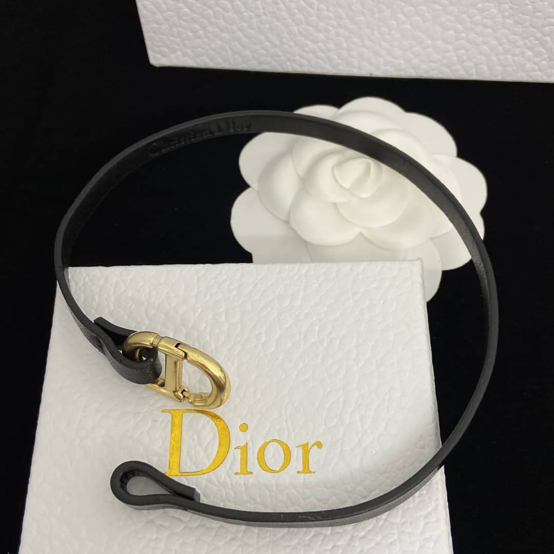 Designer Chr1st1an D10r Classic Necklace