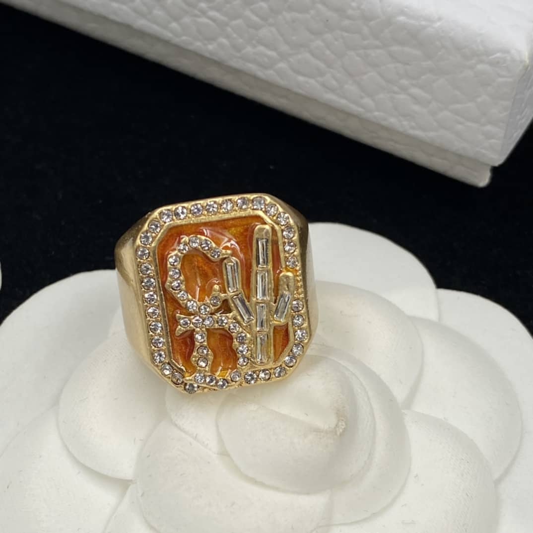 7 Star Chr1st1an D10r Ring