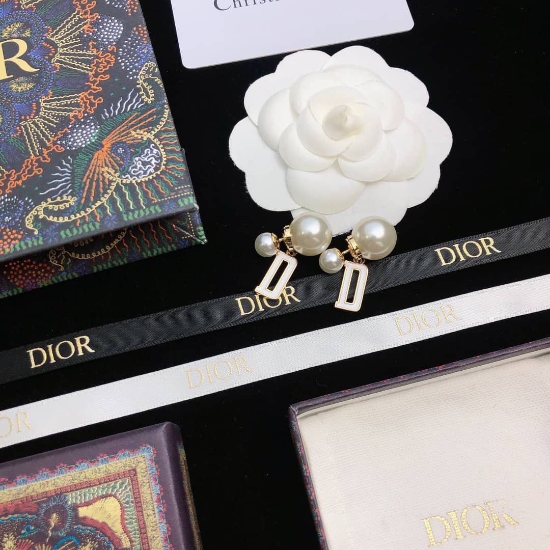 Chr1st1an D10r Earring For Sale