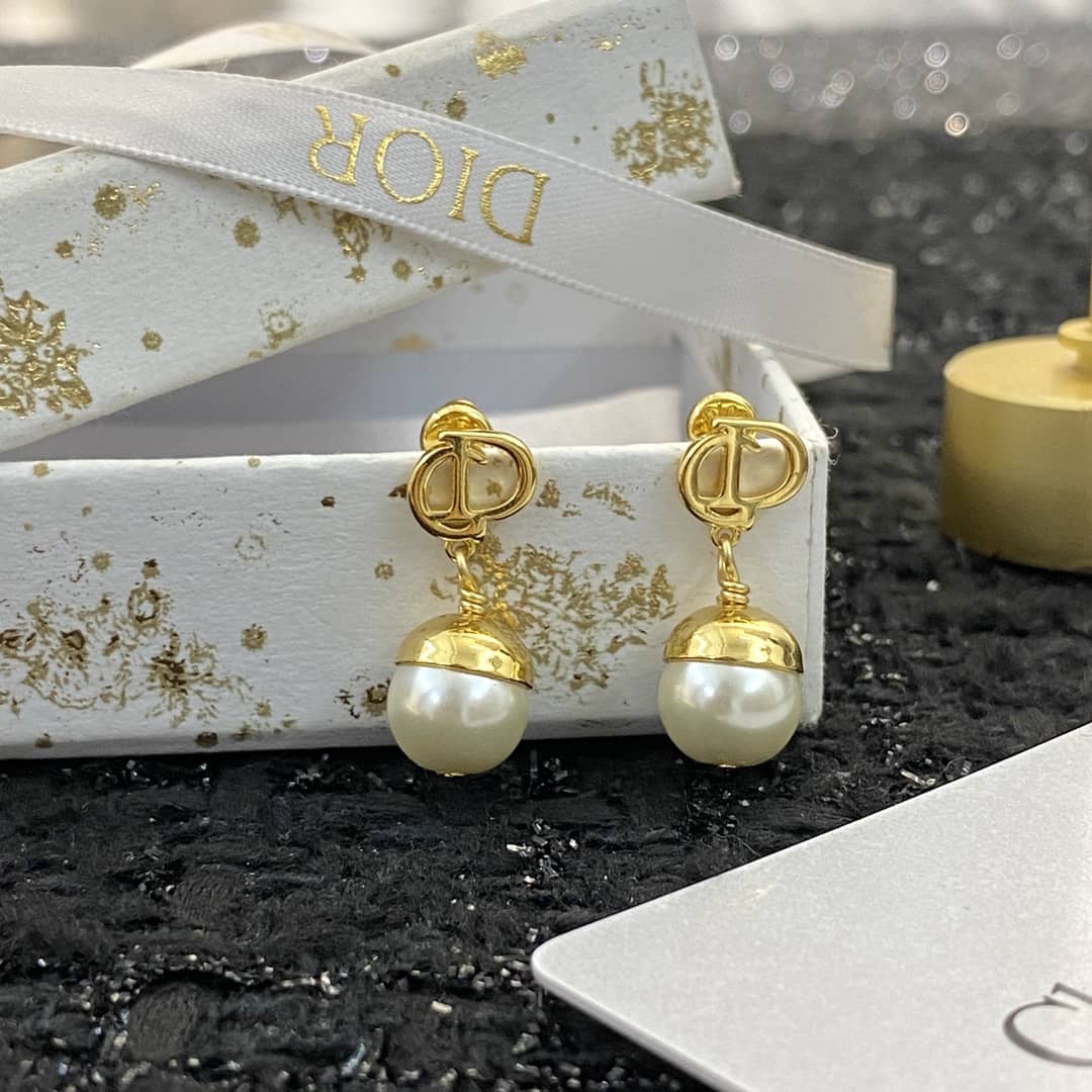 Designer Chr1st1an D10r Classic Earring