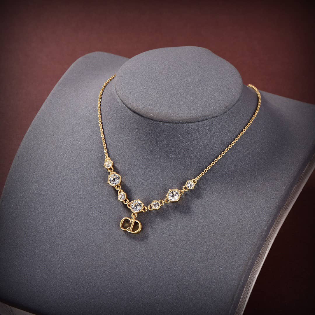 Best Chr1st1an D10r Classic Necklace