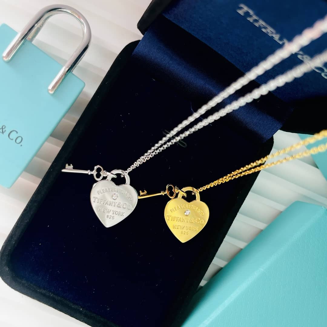 Fake T*f*ny Logo Necklace