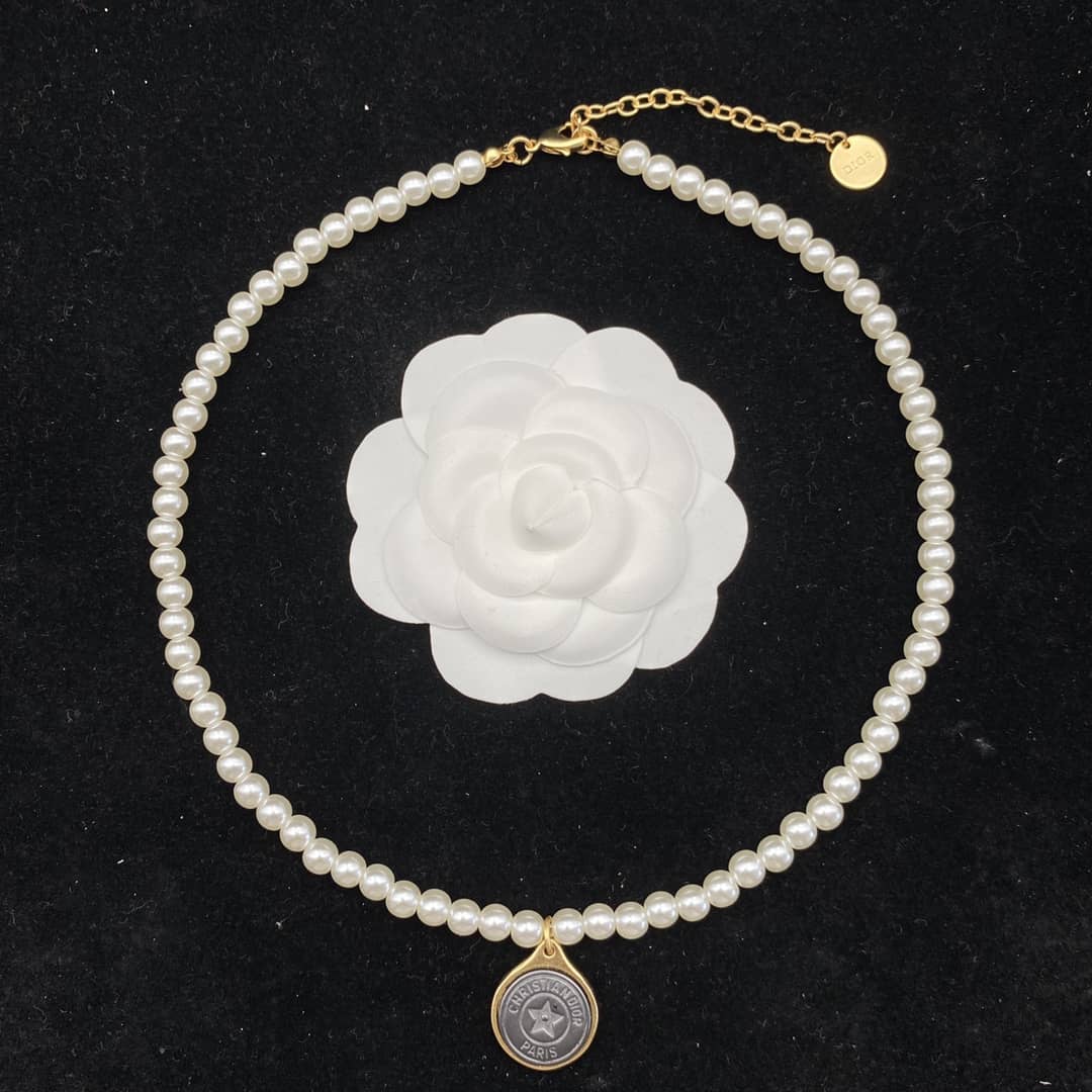 High Quality Chr1st1an D10r Necklace