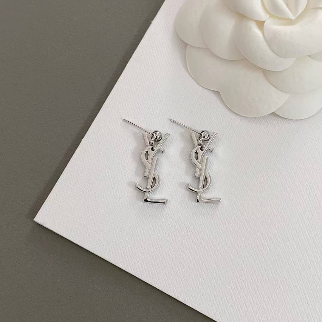 7 Star Y51 Earring