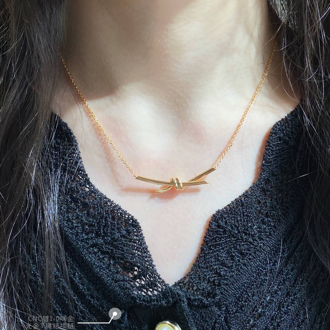 Designer T*f*ny Classic Necklace