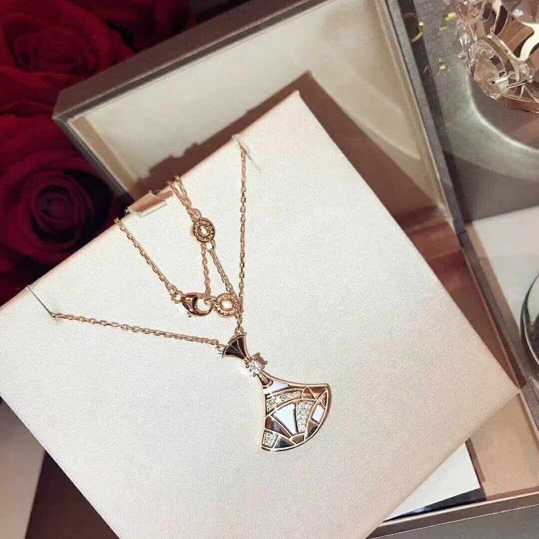 Replica Bv1g*ai Necklace