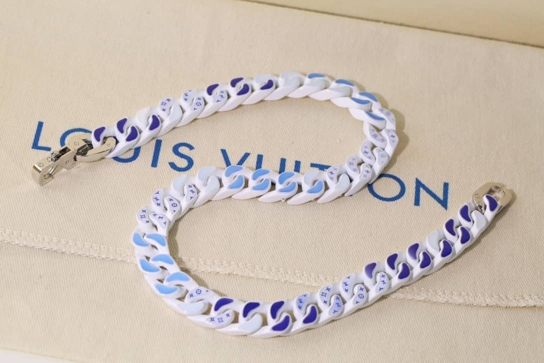 Replica L0vis Vvtt0n Necklace