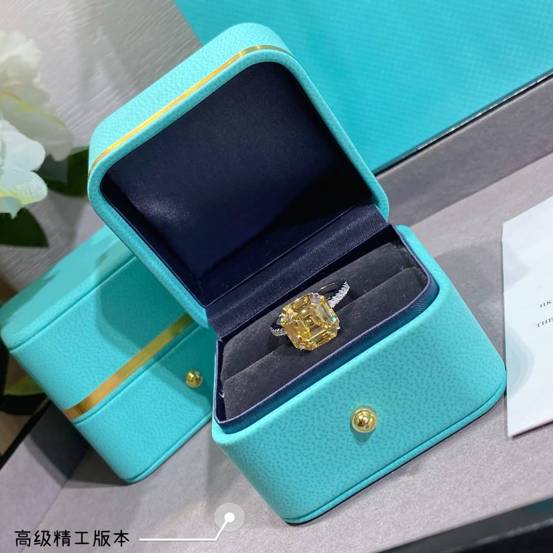 Best T*f*ny Classic Ring