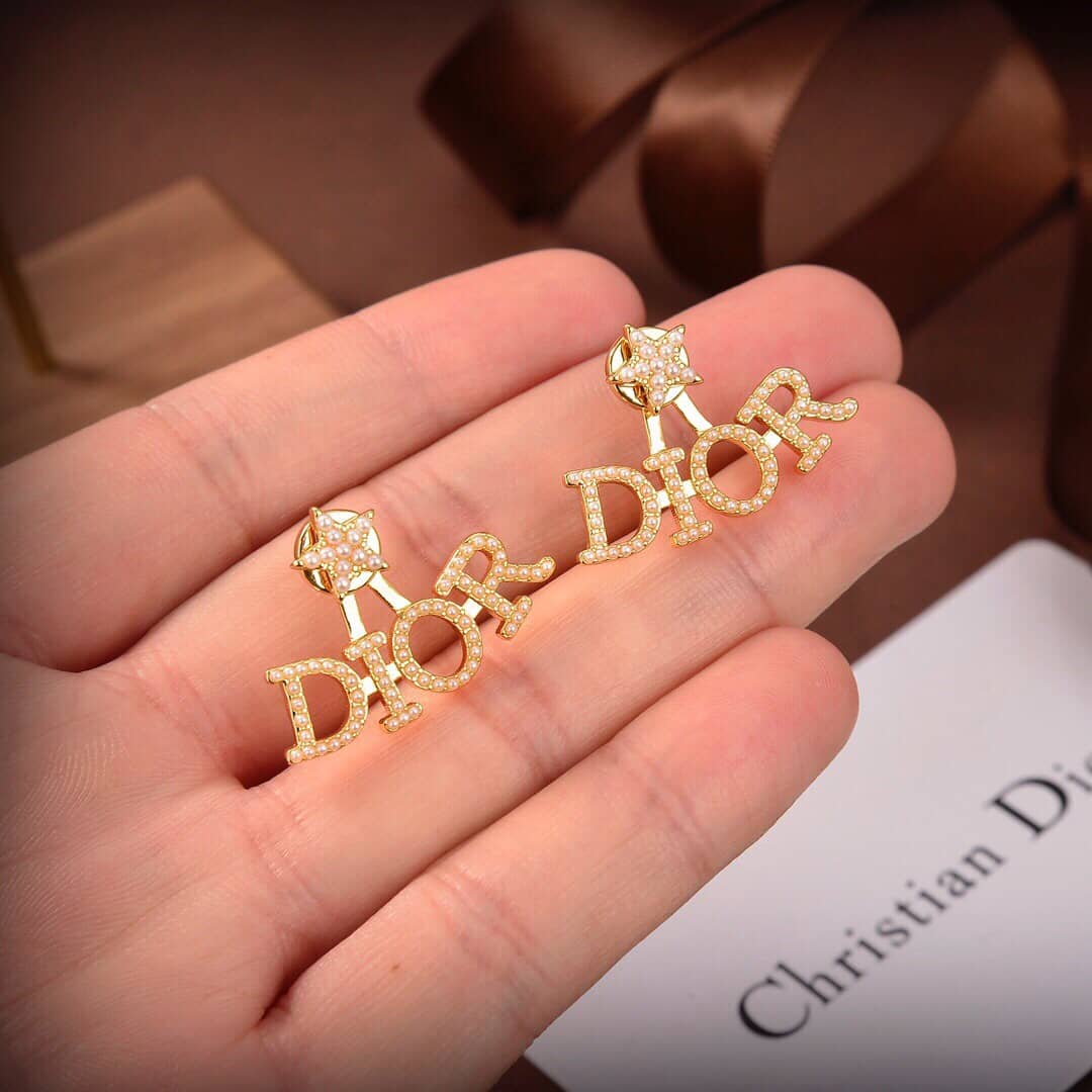 Top Quality Chr1st1an D10r Earring