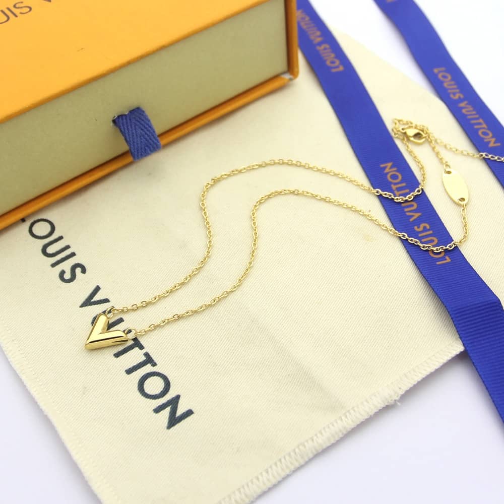 7 Star L0vis Vvtt0n Necklace