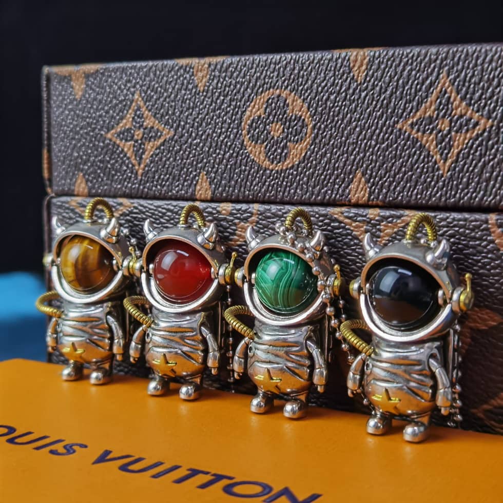 Designer L0vis Vvtt0n Classic Necklace