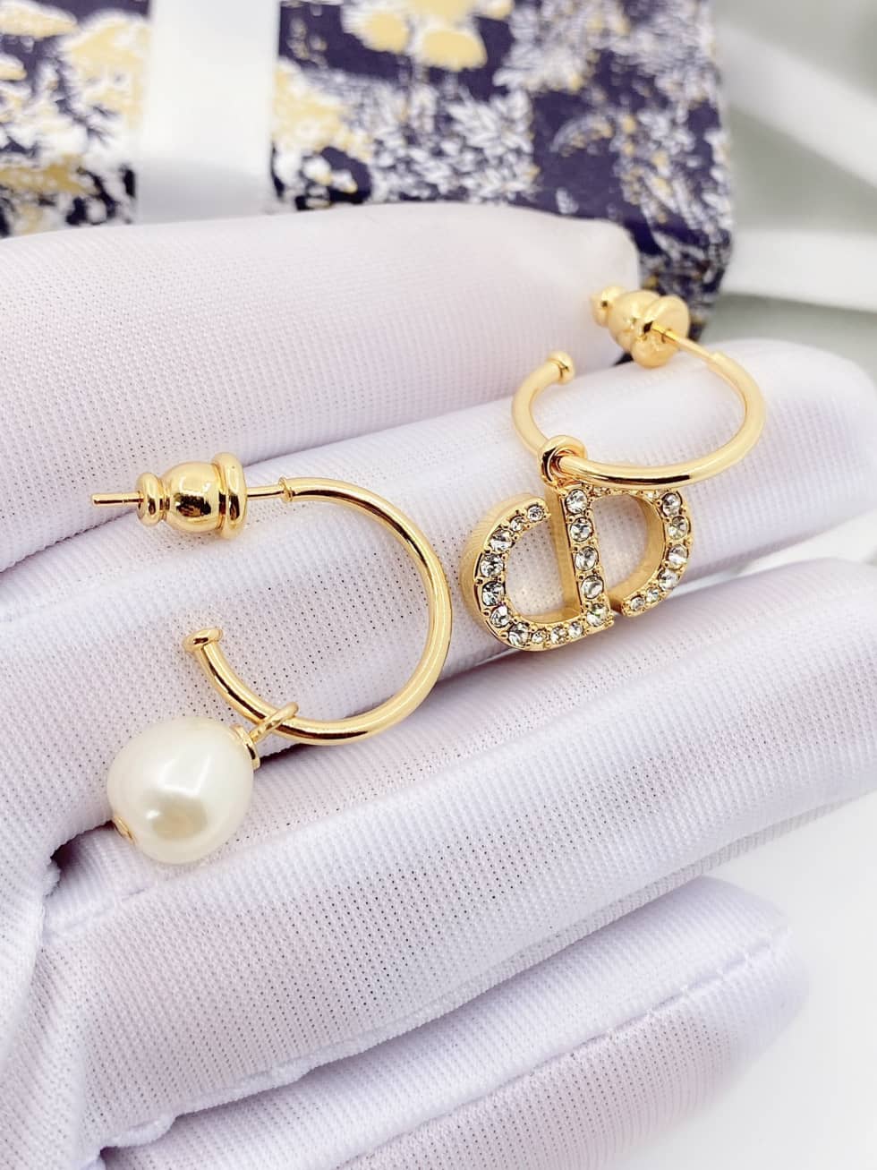 Chr1st1an D10r Earring Copy