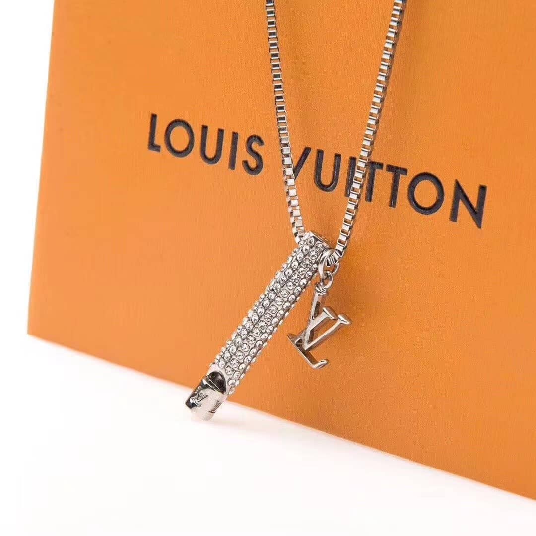 Wholesale L0vis Vvtt0n AAA+ Necklace