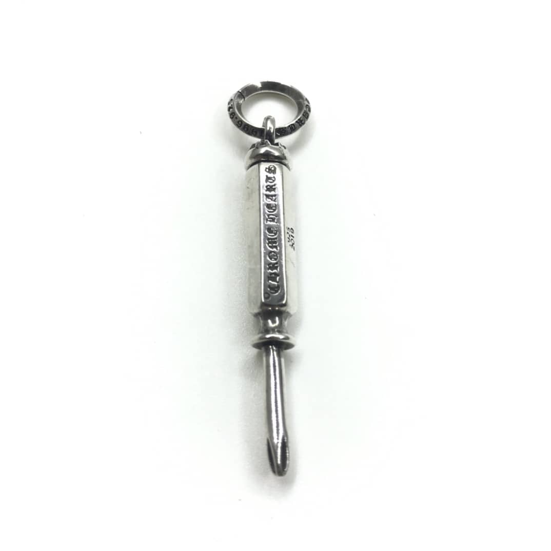 High Quality Ch*0me He**ts Necklace