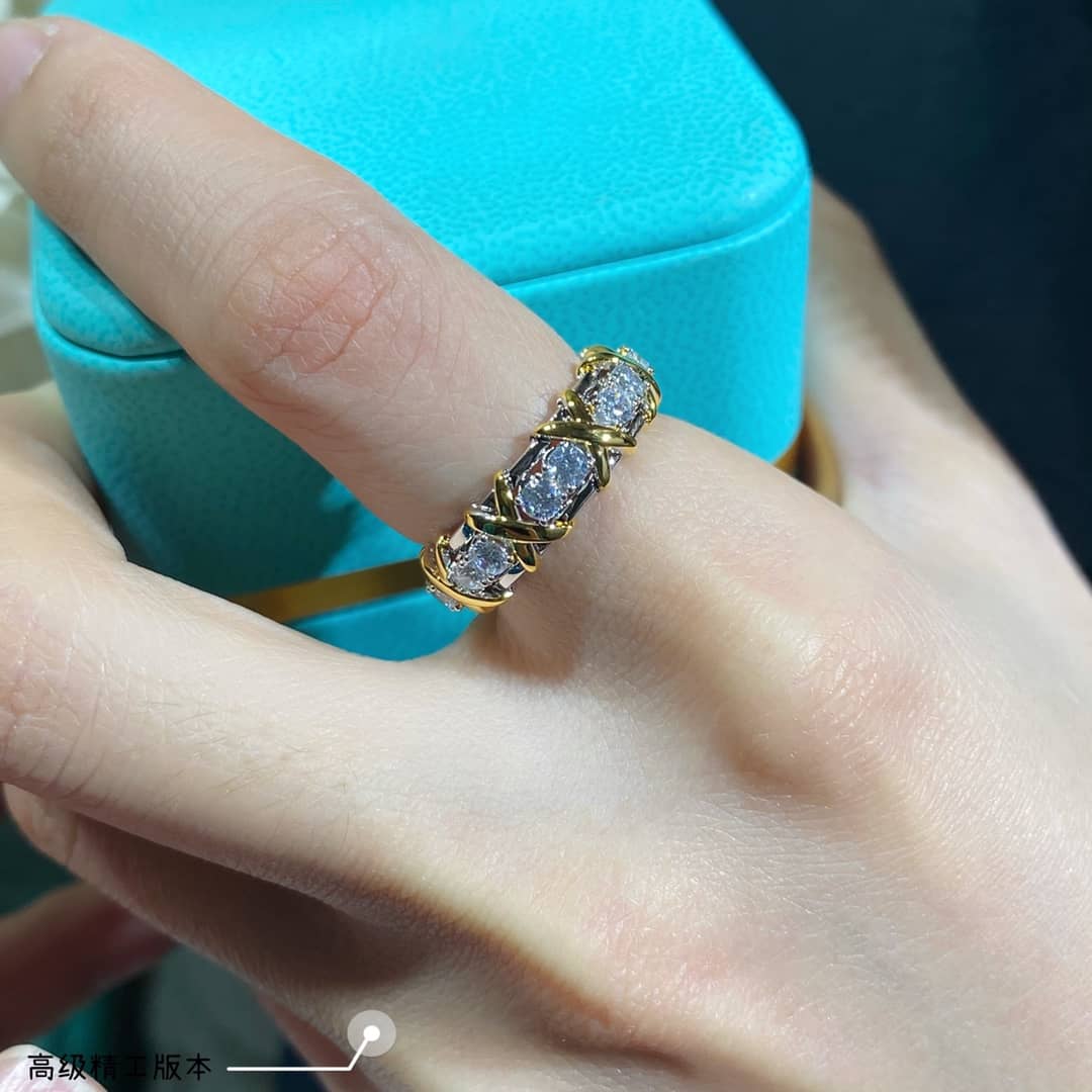 High Quality T*f*ny Ring