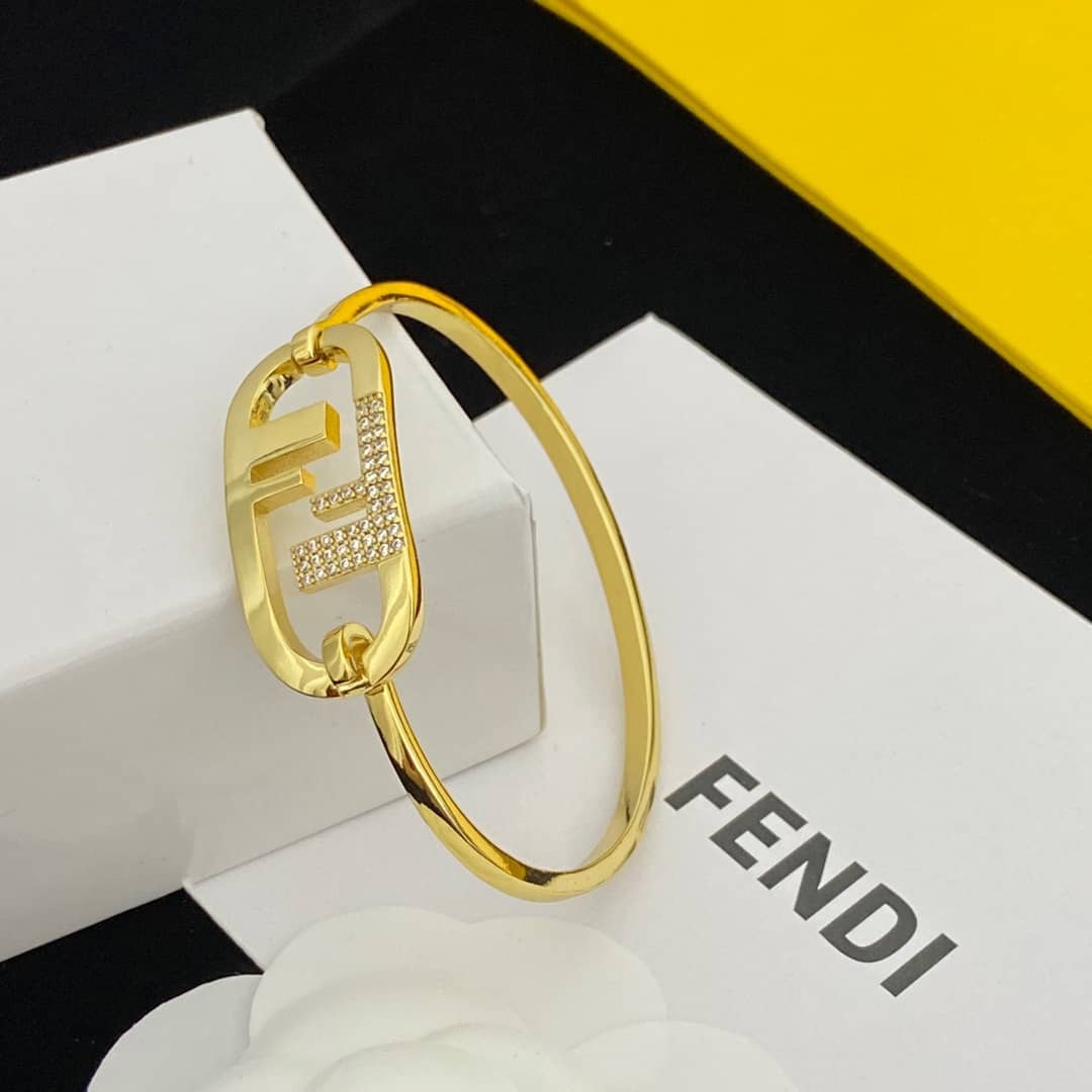 F**di Bracelet First Copy