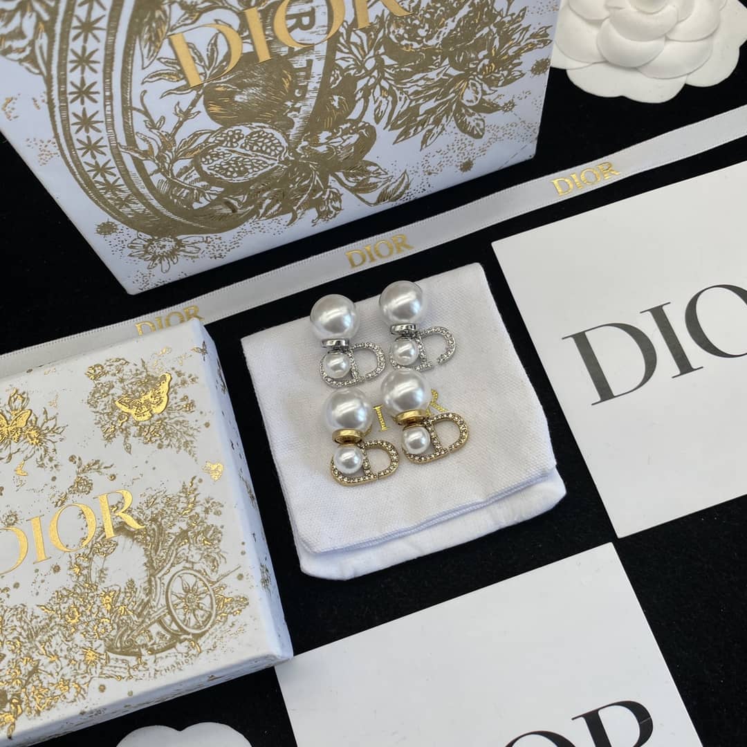 Wholesale Chr1st1an D10r AAA+ Earring