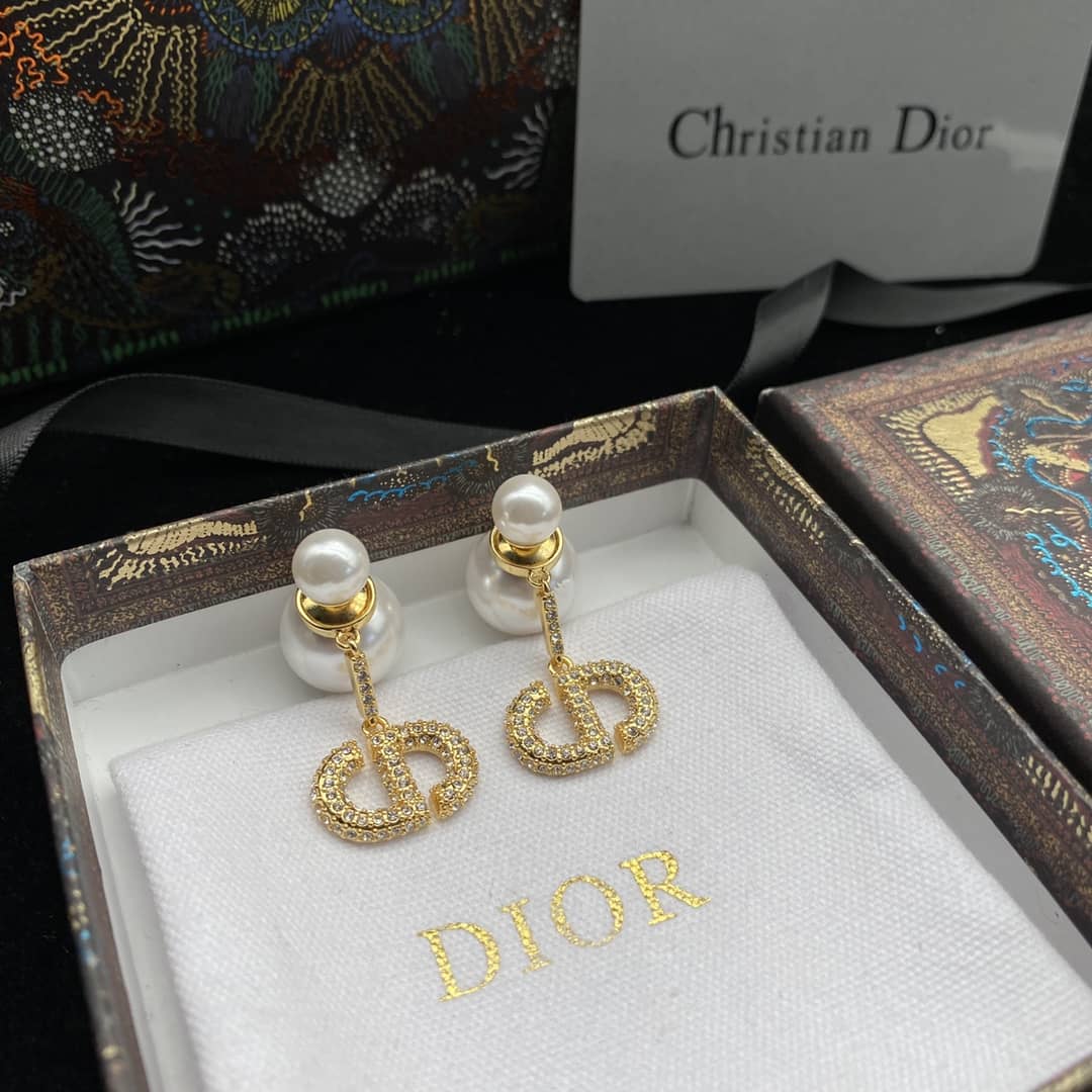 Chr1st1an D10r Earring First Copy